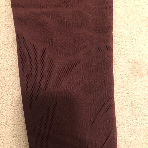 Lululemon - Picture 5 of 5